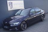 BMW 318d LIMOUSINE|NAVI|LEDER|EINPARKHILFE|AMBIENTE - BMW 318 in Düsseldorf