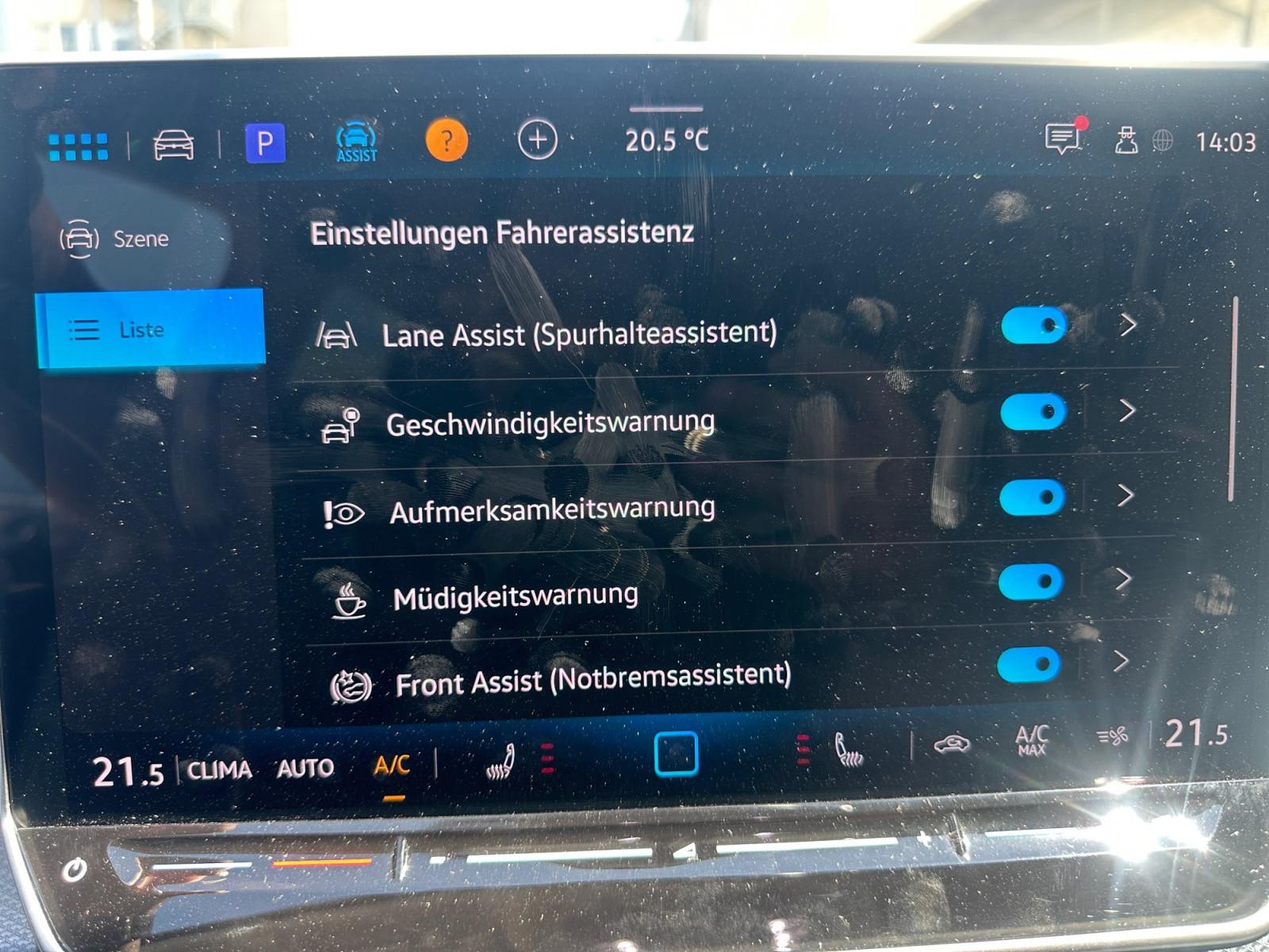 Volkswagen Golf VIII Variant 1.5 eTSI Goal CAM+VIRTUAL+ACC