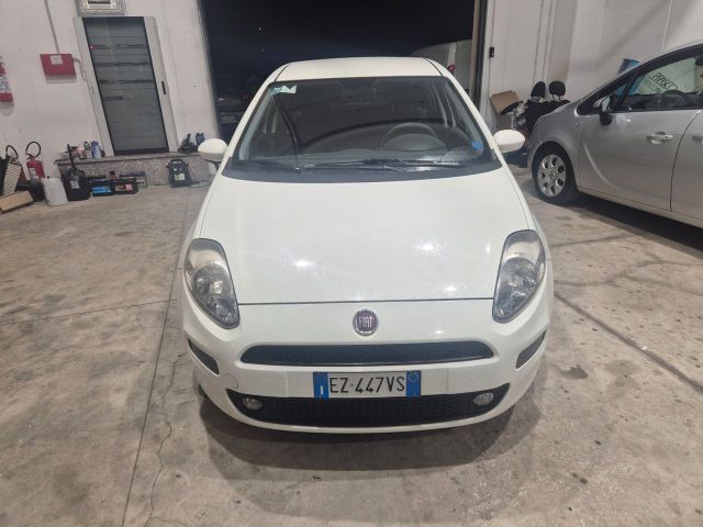 Fiat Punto 1.3 MJT II 75 CV 5 porte Street