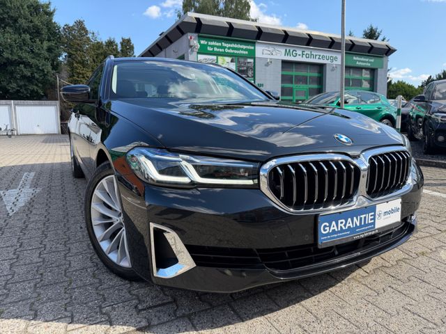 BMW 520d Touring xDrive Luxury Line LASER PANO HUD
