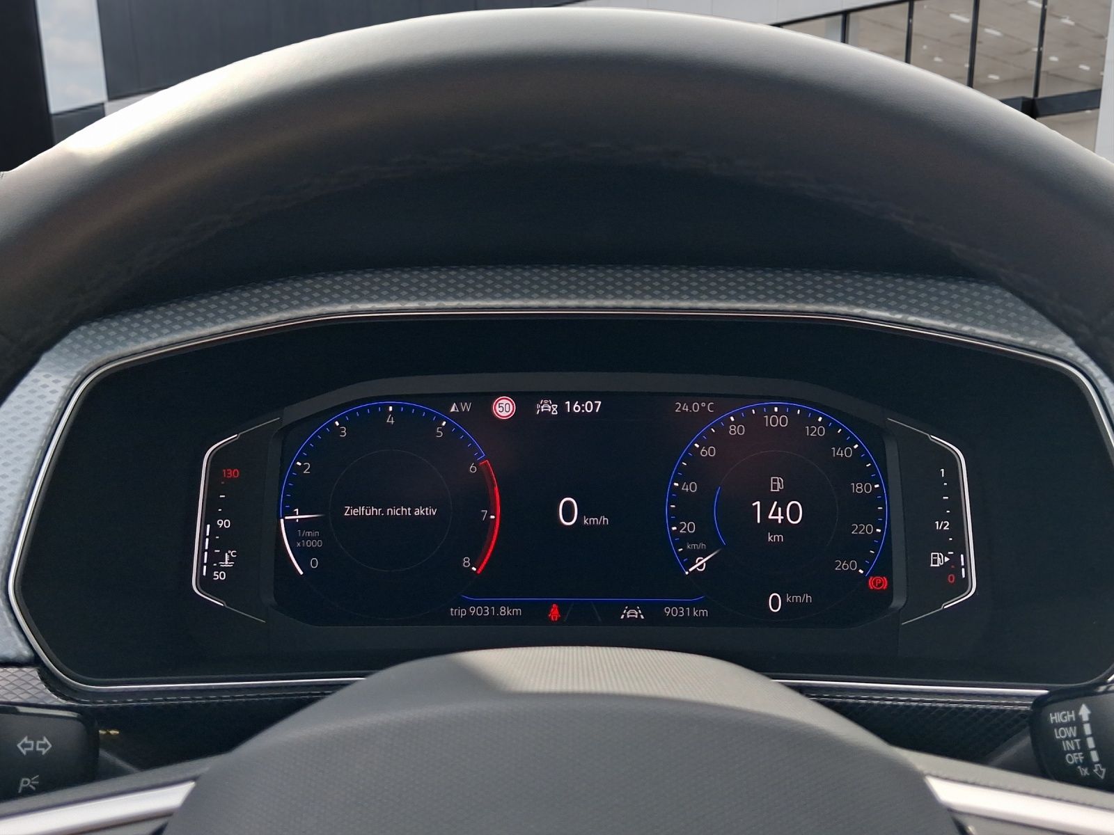 Volkswagen T-Cross - Bild 12