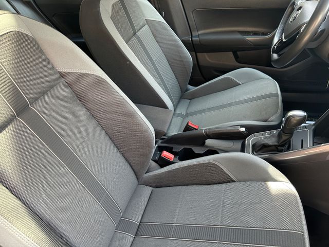 Fahrzeugabbildung Volkswagen Polo Highline Autom.+Panorama+Navi+CarPlay+SHZ+