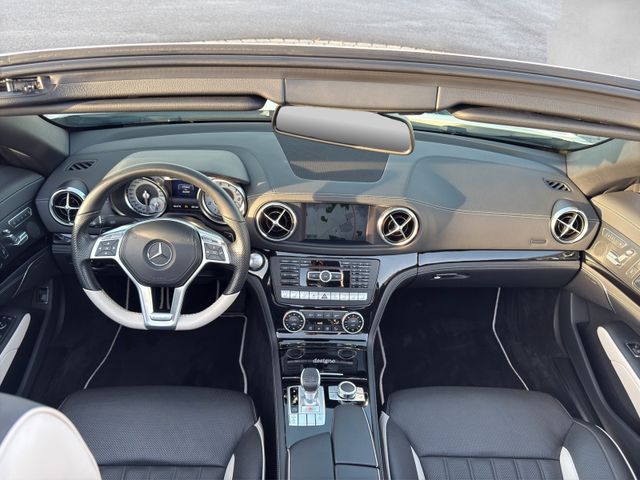 Mercedes-Benz SL 400 2LOOK Edition AMG|Massage|Panorama|Logic7