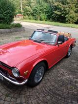 Triumph TR6 - rote Triumph TR6