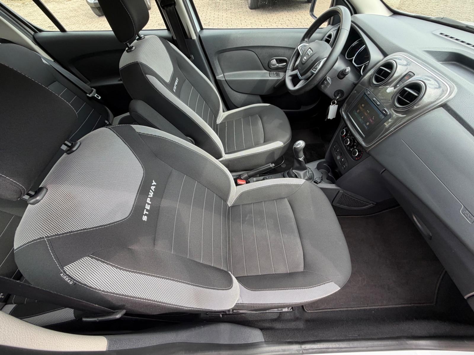 Dacia Sandero II Stepway Prestige*1-HD+S-HEFT+NAVI+CAM