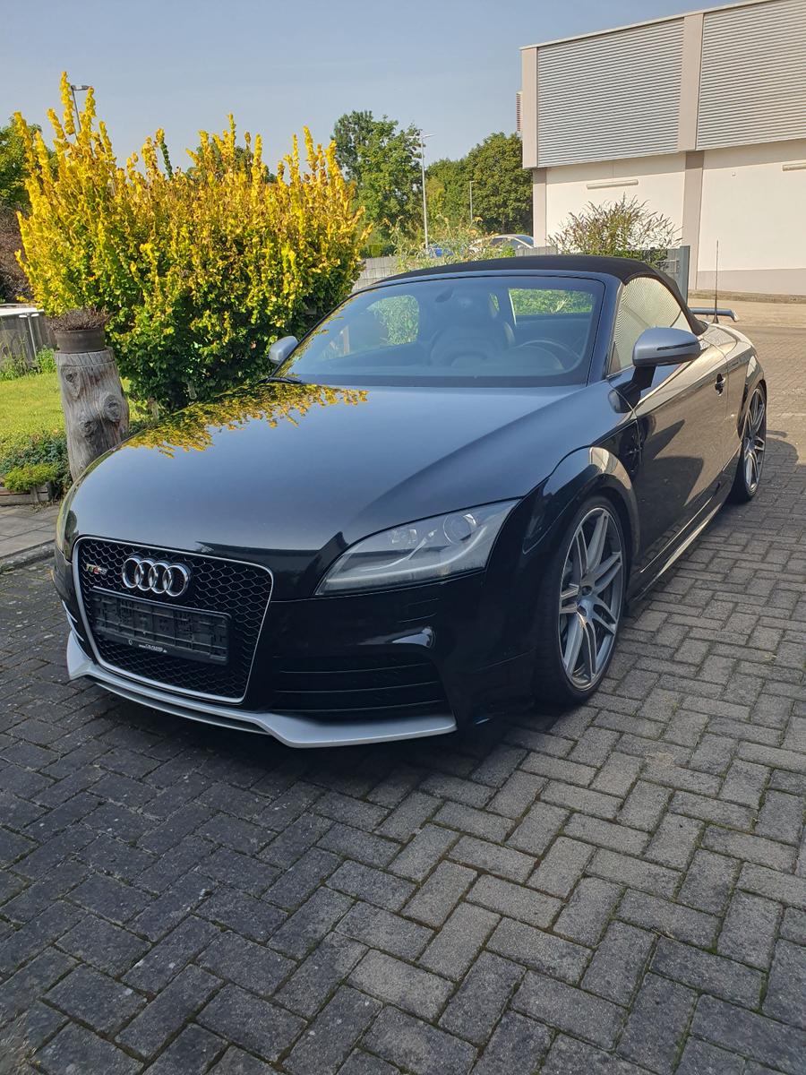 Audi TT Coupe/Roadster 2.5 TFSI TT RS Roadster quattr