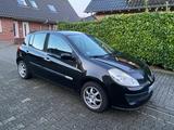 Renault Clio by RIP CURL 1.2 16V 55kW by RIP CURL - Renault Clio: By Rip Curl