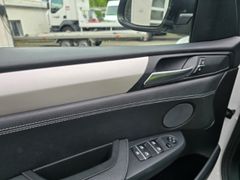 Fahrzeugabbildung X3 xDrive 20 i