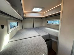 Pössl Summit Shine 600 L  | Premium & Assistenz Paket*