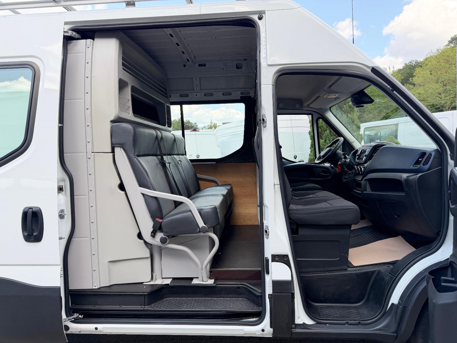 Iveco Daily 3,0L Diesel 35S18 Kasten Mixto *AHK3,5t*