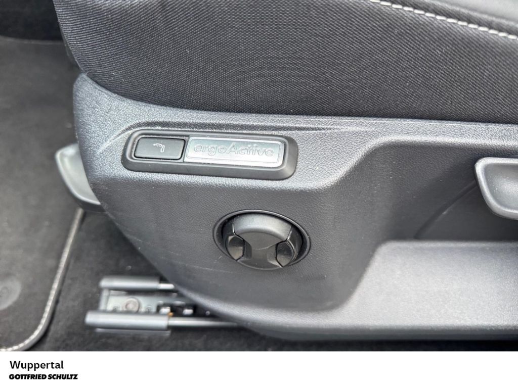 Volkswagen T-Roc - Bild 13