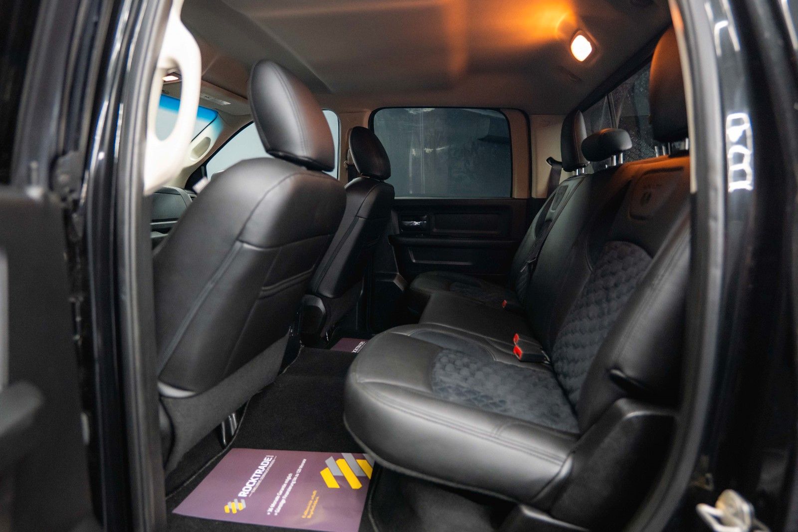 Fahrzeugabbildung Dodge RAM 5.7 V8 HEMI 4x4 Sport OFFROAD Night LONGBED