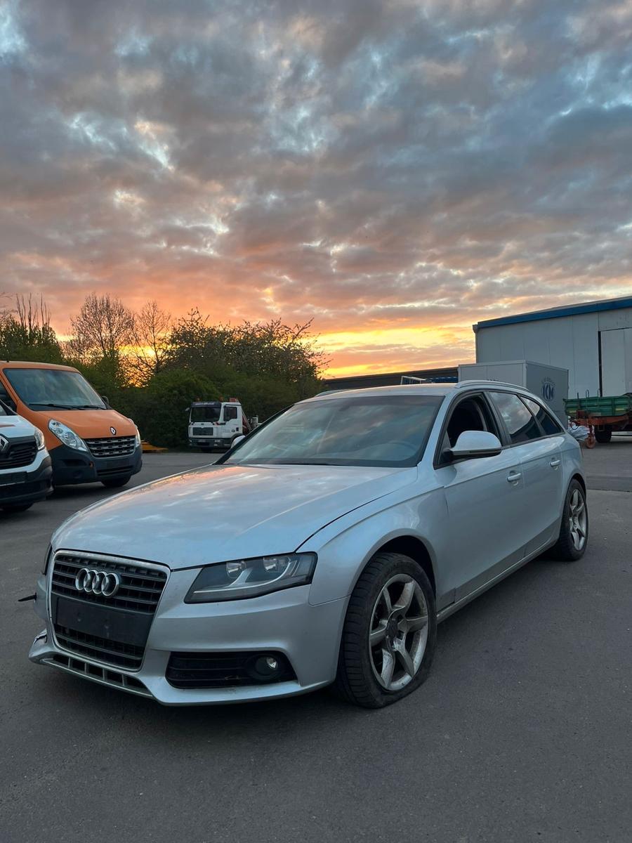 Audi A4 Avant Attraction