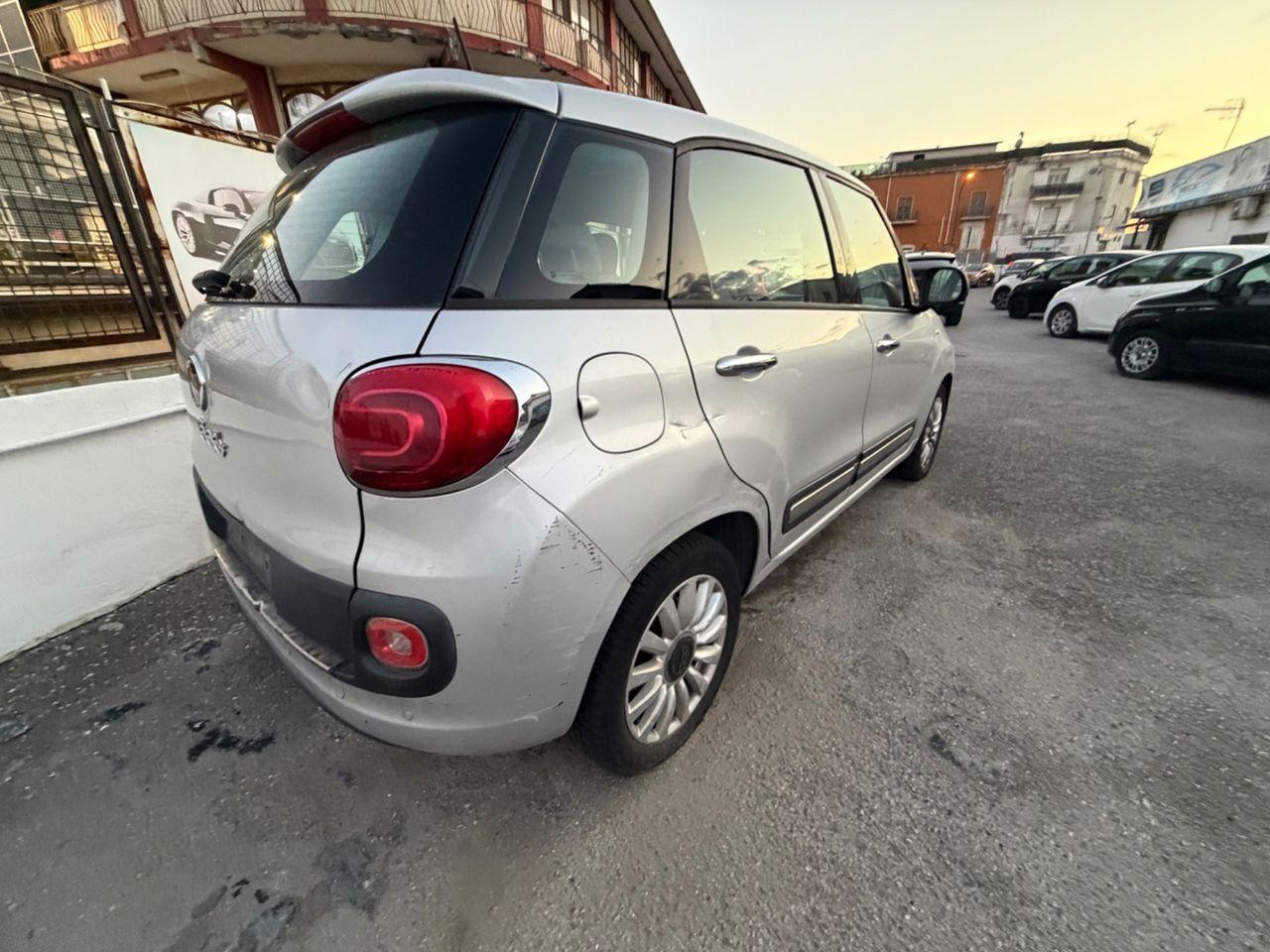 Fiat 500L 2015 — engine 1.388 cm³, 84 HP (62kW)