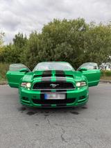 Ford Mustang 3.7 V6 - 305 PS - Baujahr 201... - Ford Mustang mit Benzin-Antrieb: Limousine