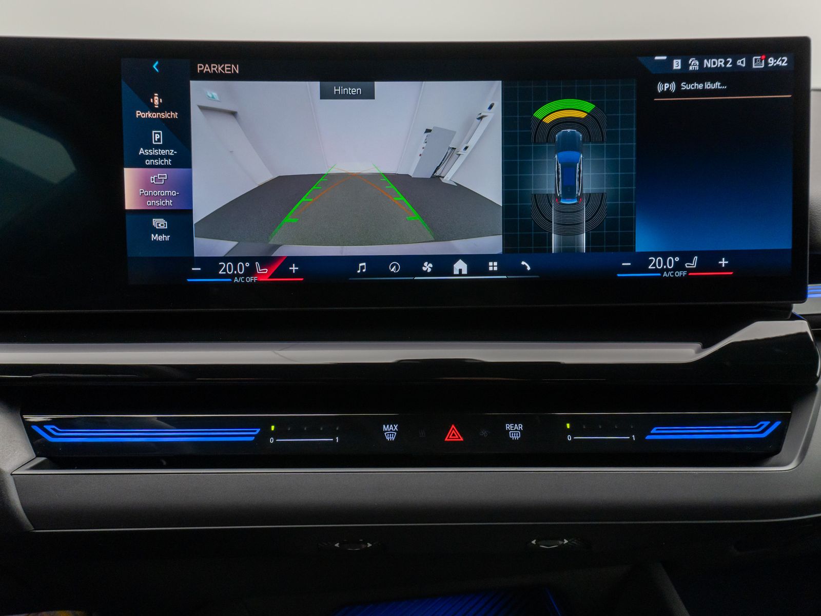 Fahrzeugabbildung BMW 520d Kamera DAB DrivingAssist Sport LED 18Zoll