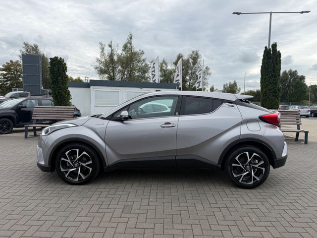 Toyota C-HR Hybrid Team D