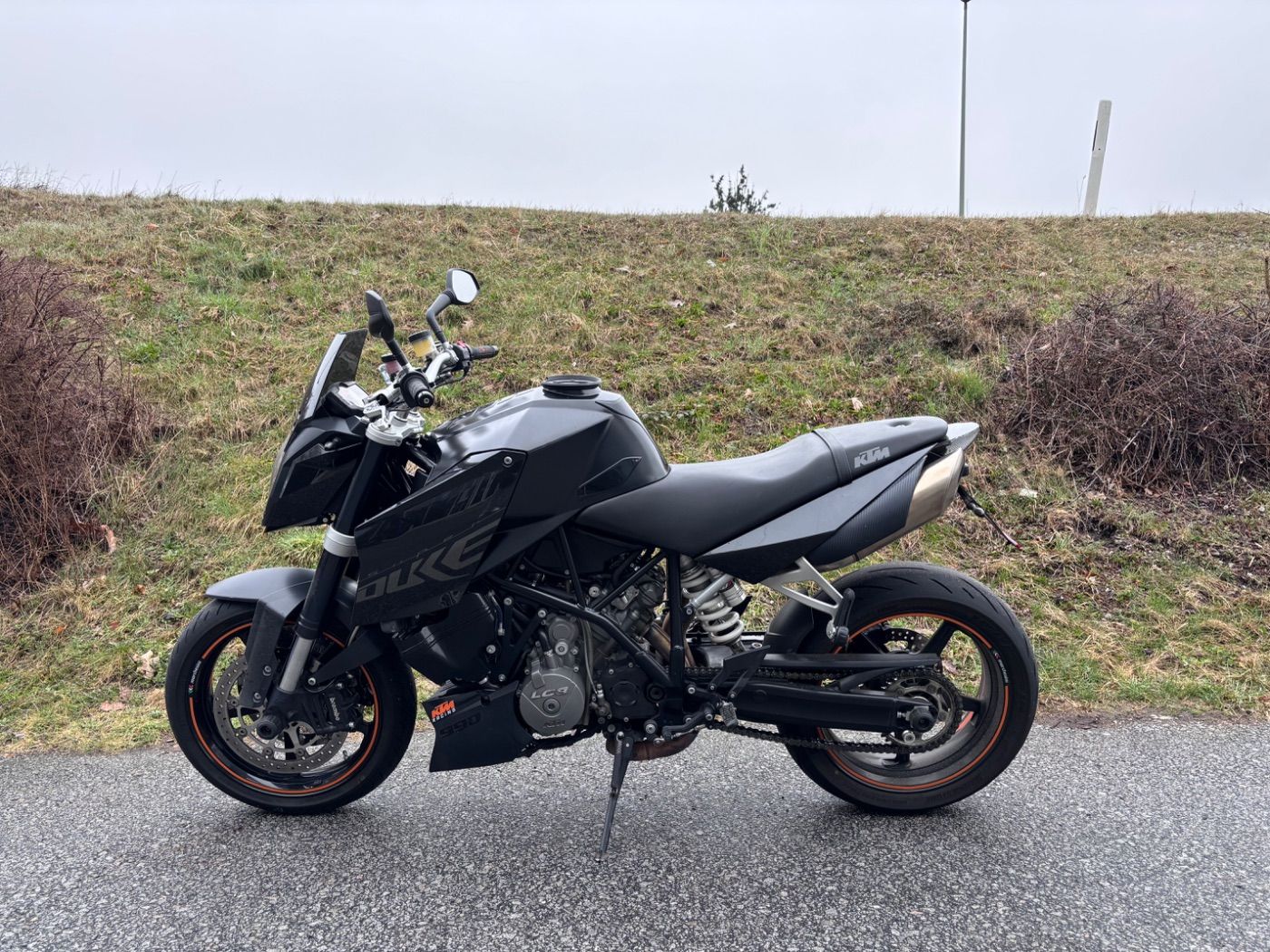 Fahrzeugabbildung KTM 990 Super Duke