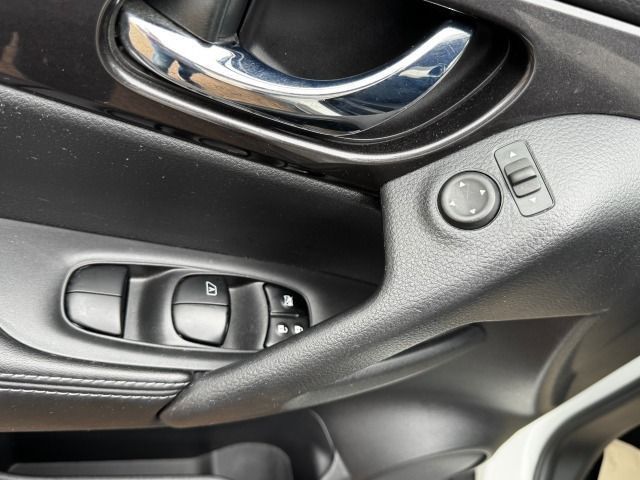 Fahrzeugabbildung Nissan X-Trail 1.3 DIG-T Klima*PDC*ALU*1.Hand