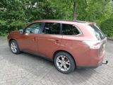 Mitsubishi Outlander 4WD - Mitsubishi Outlander aus 2012