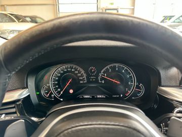 BMW 530 i Sport Line *HeadUP*Standh*LED*360*VOLL*