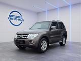 Mitsubishi Pajero 3.2 DI-D Instyle 1. Hand AHK 3000kg - Mitsubishi Pajero mit Diesel-Antrieb: Leder, Geländewagen, Automatik