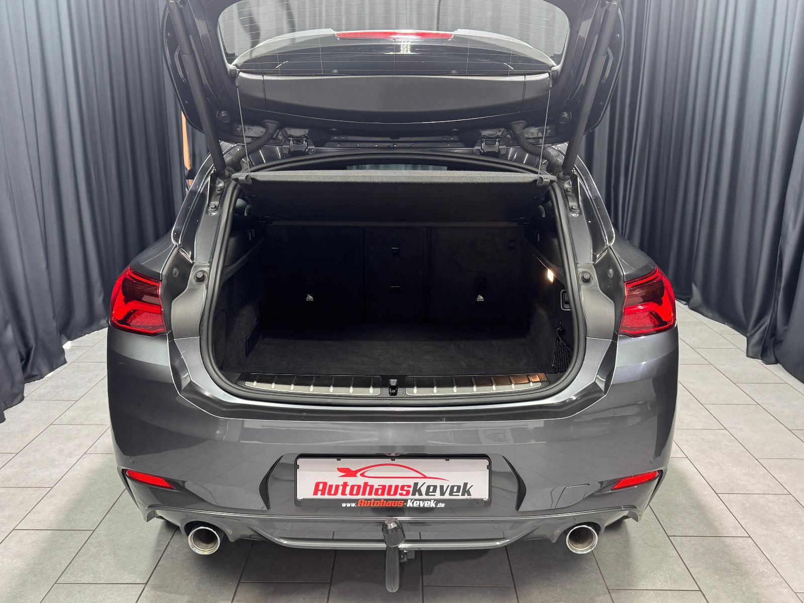Fahrzeugabbildung BMW BMW X2 20d|M Sport|Individual|AHK|Kamera|