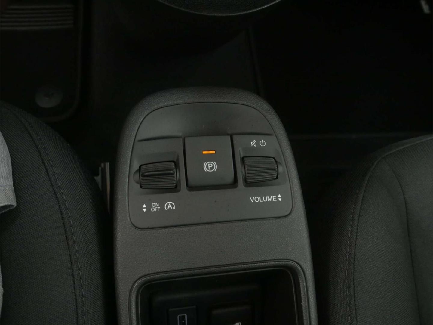 Fiat 500 Hybrid 1.0 GSE Icon, миниатюра 18