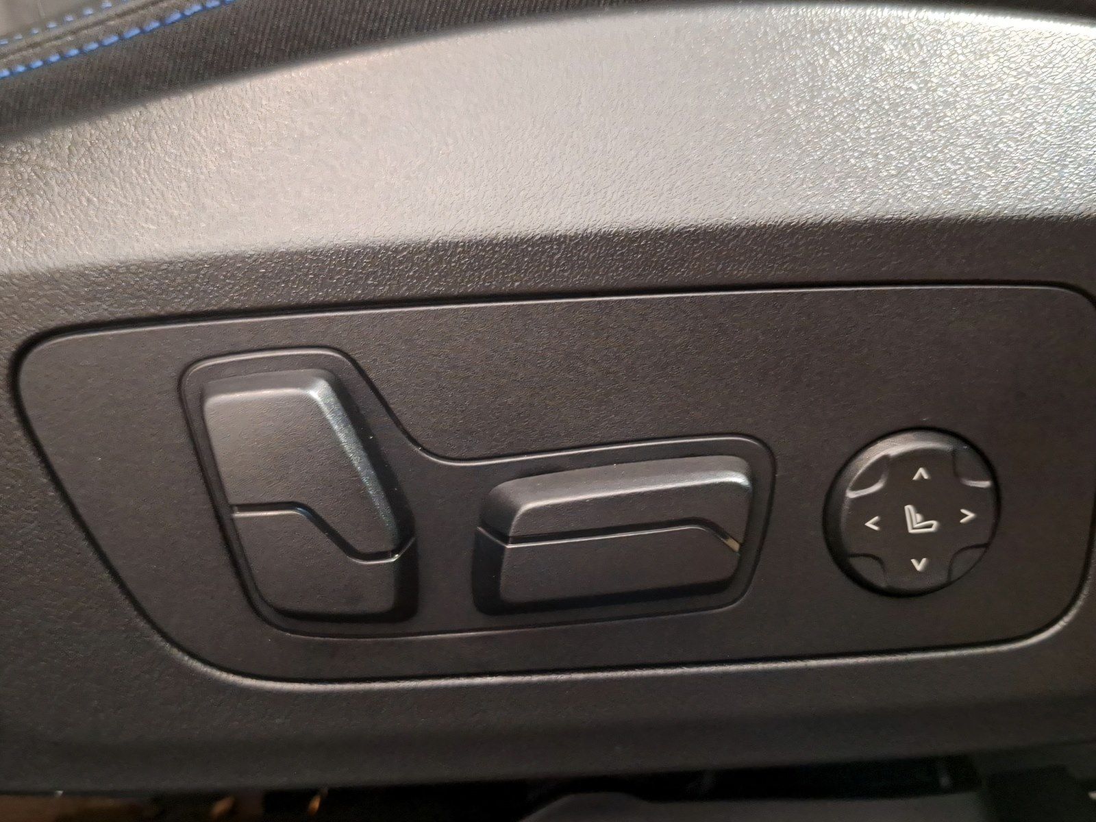 BMW iX2 - Bild 19