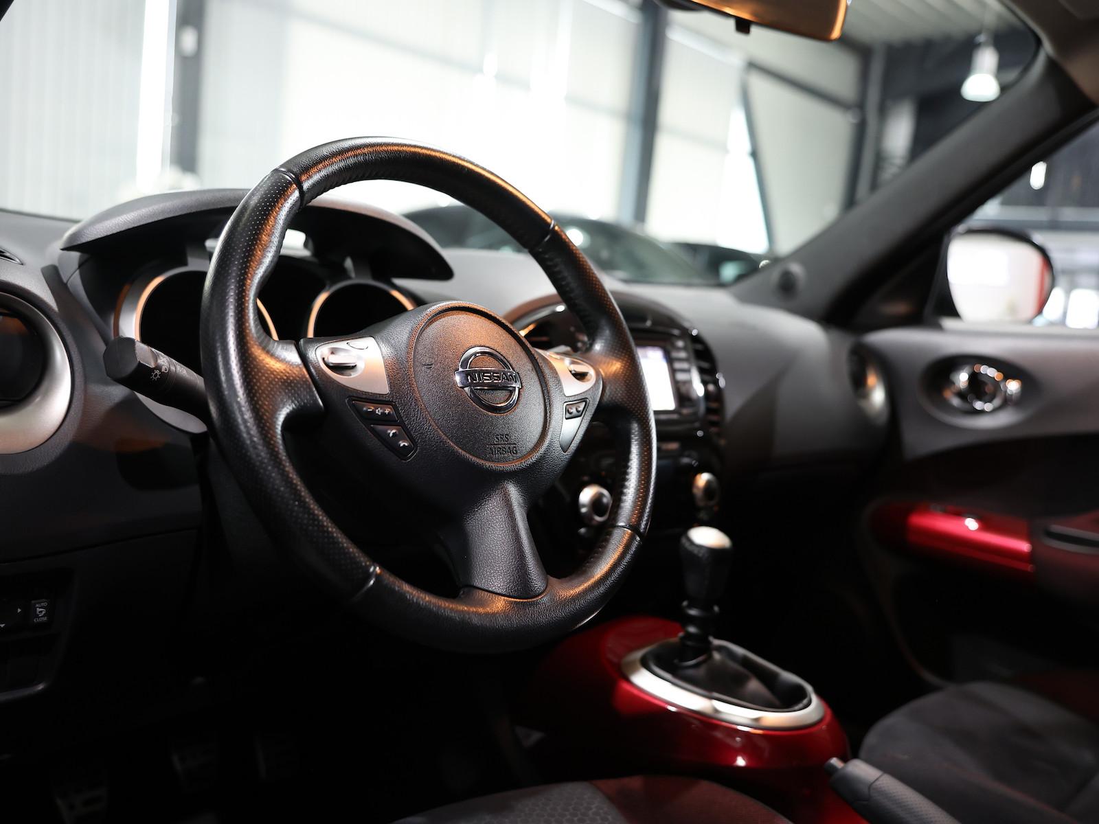 Nissan Juke 1.6 T TEKNA / NAVI+KAMERA / TEMPOMAT