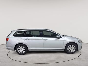 Volkswagen Passat Variant - 3