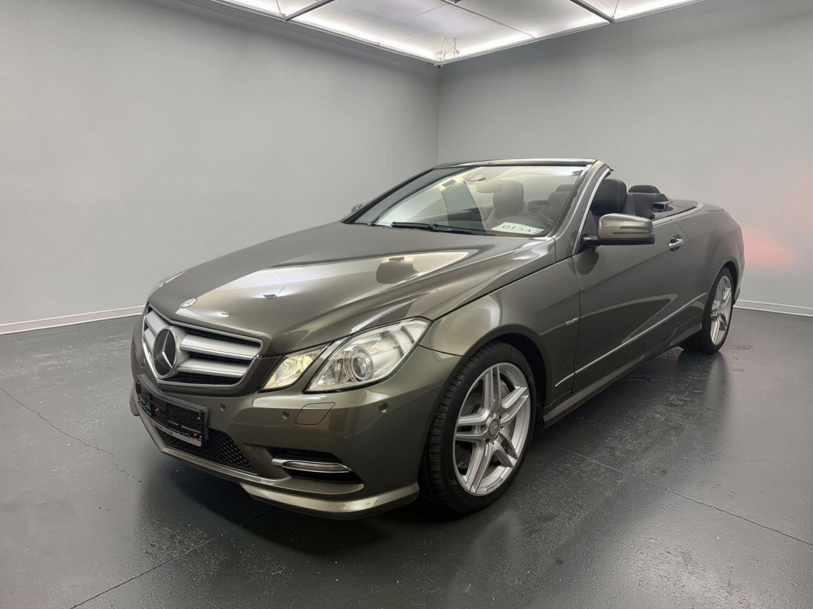 Mercedes-Benz E 500 CABRIO AMG - LINE*SCHECKHEFT*VOLL + SAUBER foto 9