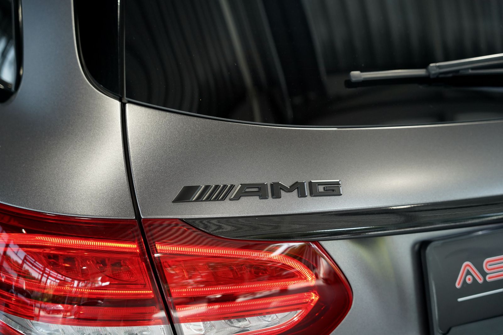 Mercedes Benz C 63 Amg
