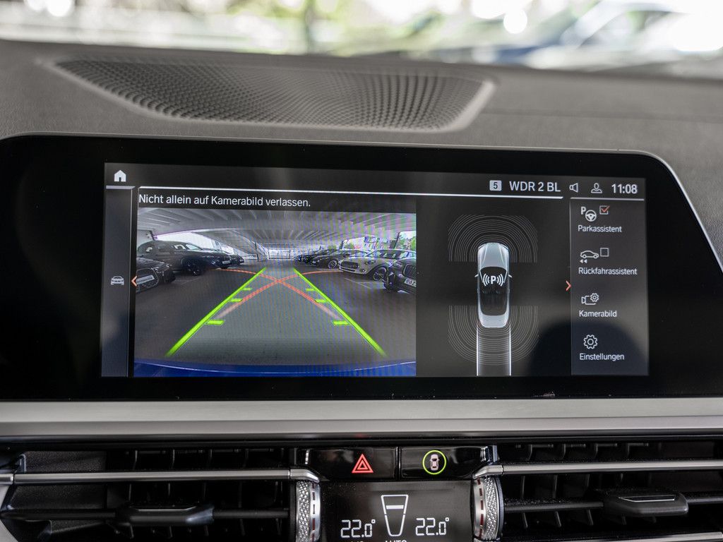 BMW 440 Cabrio xDrive AHK HUD LASER LED ACC NAVI foto 18