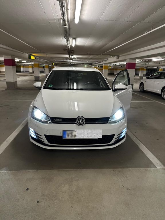 Image of Volkswagen Golf
