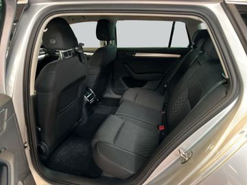 Skoda Superb - 11