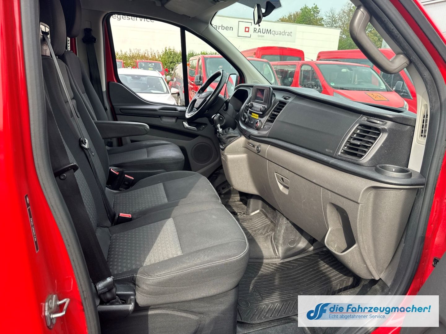 Fahrzeugabbildung Ford Transit Custom Tourneo 320 L1 Trend *9124 *EXPOR