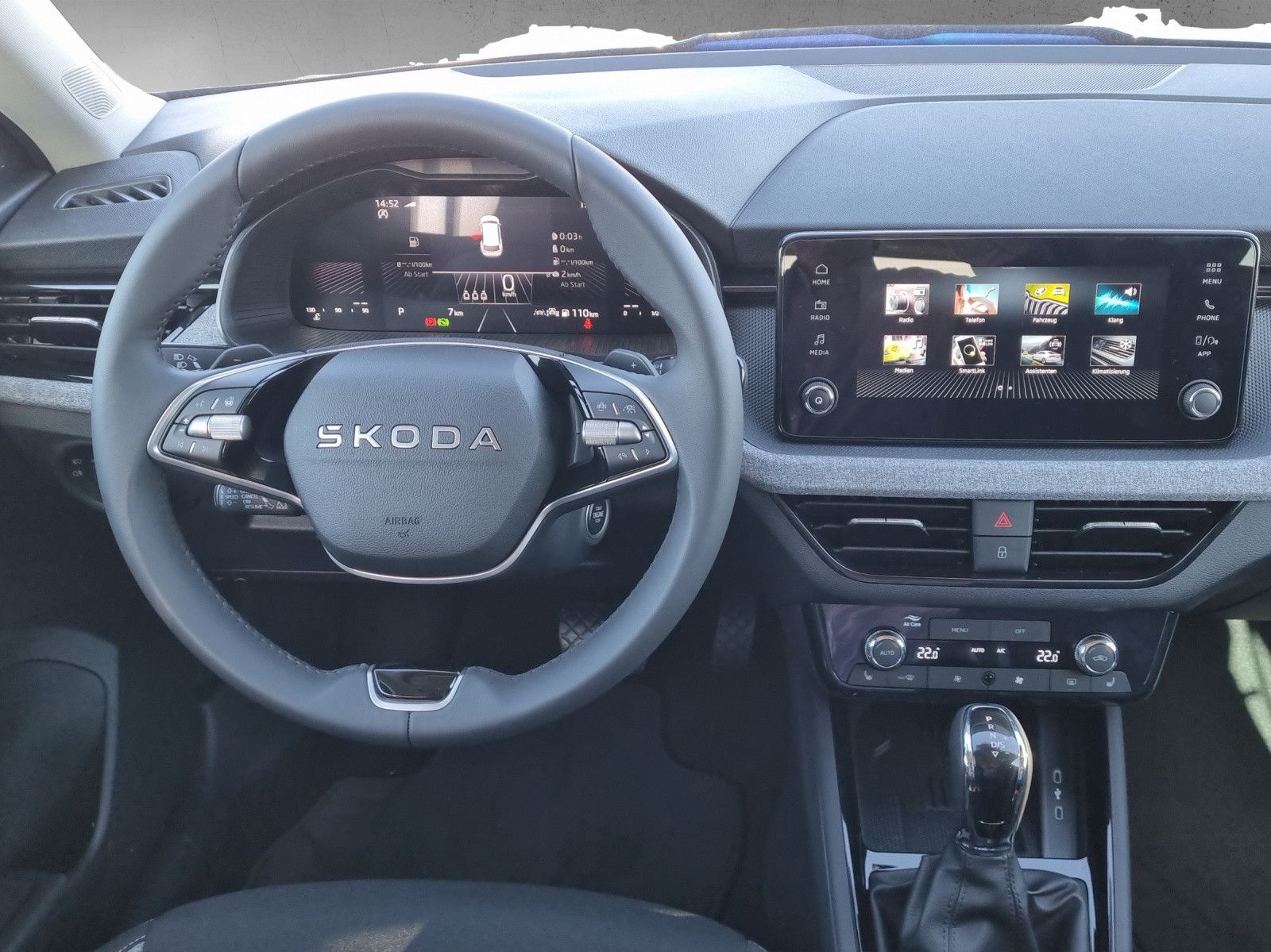 Fahrzeugabbildung SKODA Kamiq Tour DSG AHK Fahrassi SimplyClever