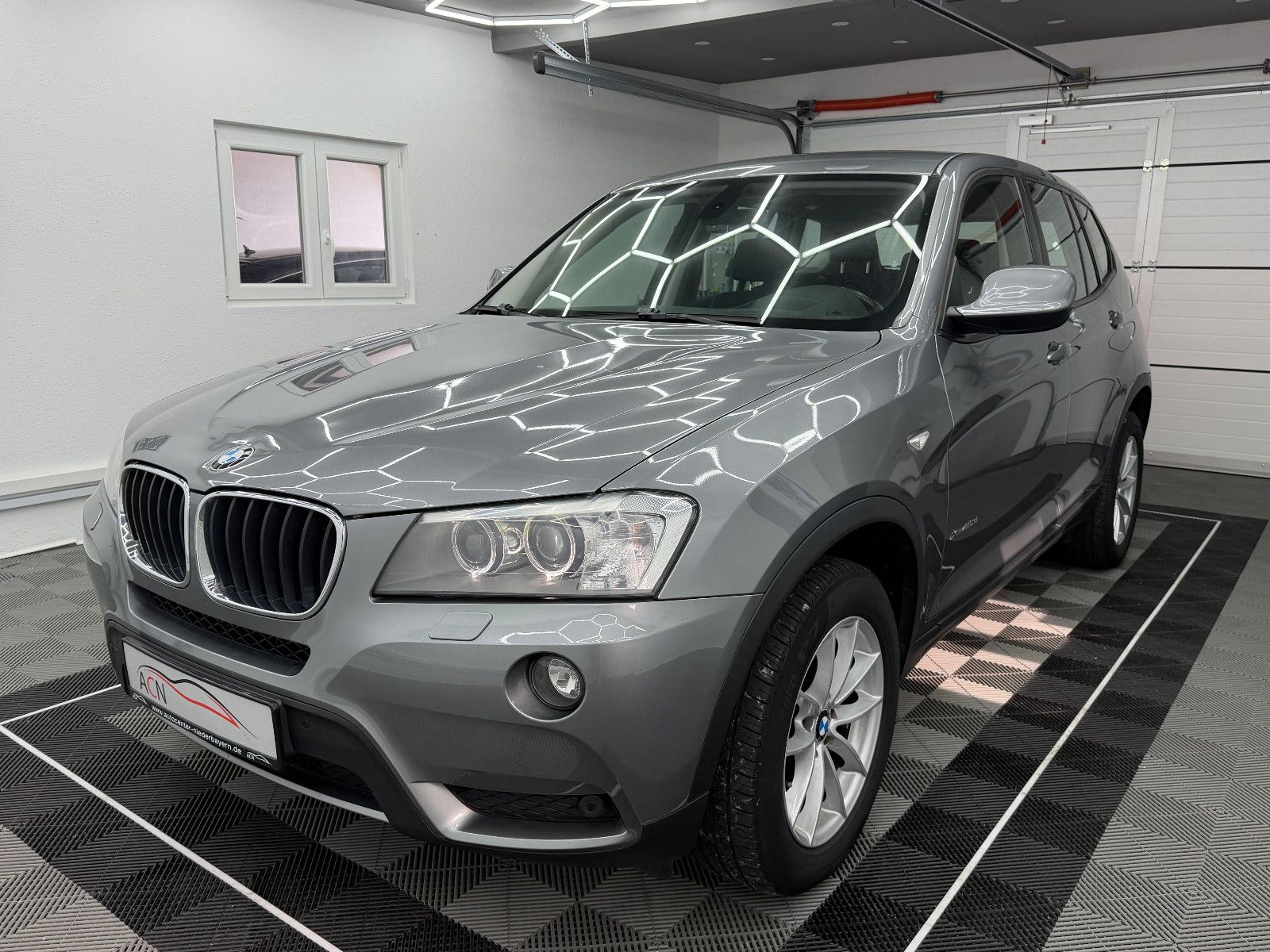 Fahrzeugabbildung BMW X3 20d xDrive Aut./NAVI/XENON/HEAD-UP/AHK