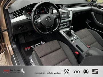 Volkswagen Passat Variant - 12
