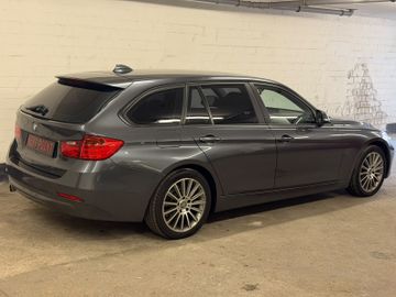 BMW 320 - 4
