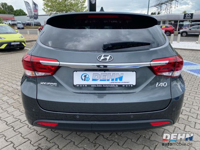 Hyundai i40cw 1.6 GDI blue Space Sicherheits-Navigation