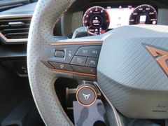 CUPRA Leon Sportstourer 2.0 TSI VZ 4D DSG Ahk Pano RFK CUPRA Leon Sportstourer 2.0 TSI VZ 4D DSG Ahk Pano RFK