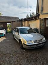 Volkswagen VW Bora / Golf 4 Basis - Volkswagen Bora Basis mit Benzin-Antrieb