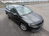 Skoda Octavia III 2.0 TDI DSG Style Combi - Skoda Octavia: Iii