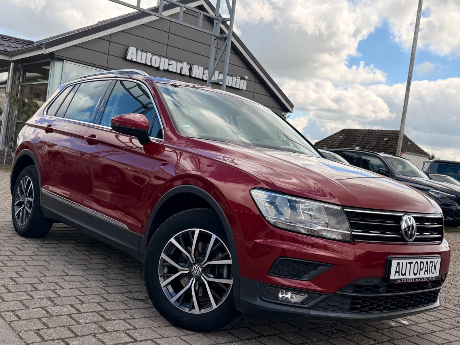 Volkswagen Tiguan Comfortline *NAVI*LANE-ASSIST*SHZ*AHK*