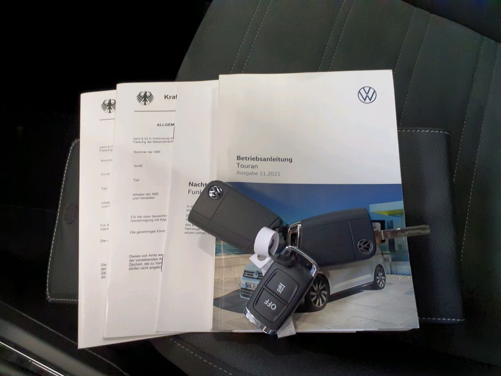 Volkswagen Touran Highline 2.0 TDI SCR Tempo*Nav*PDC*RFK*SH