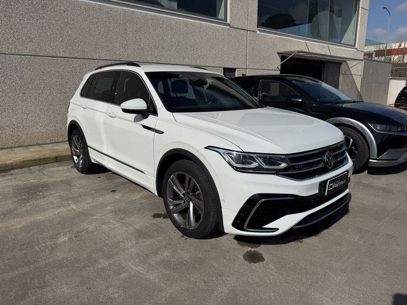 Volkswagen Tiguan 2.0 TDI SCR 110KWR-Line DSG imagem 2