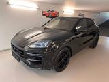 Porsche Cayenne Coupe Turbo E-Hybrid mit GT-Paket - Porsche Cayenne Coupe-Turbo-mit-GT-Paket