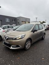 Renault Scenic - Renault Scenic in Freiburg